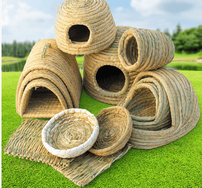 Casetta in Erba Naturale Intrecciata per Conigli - Rifugio Ecologico